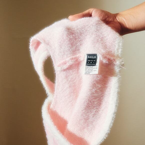 Title*: SHEIN 2pc Plaid Fuzzy Sweater Set - Pink & White - Size S - Picture 4 of 4